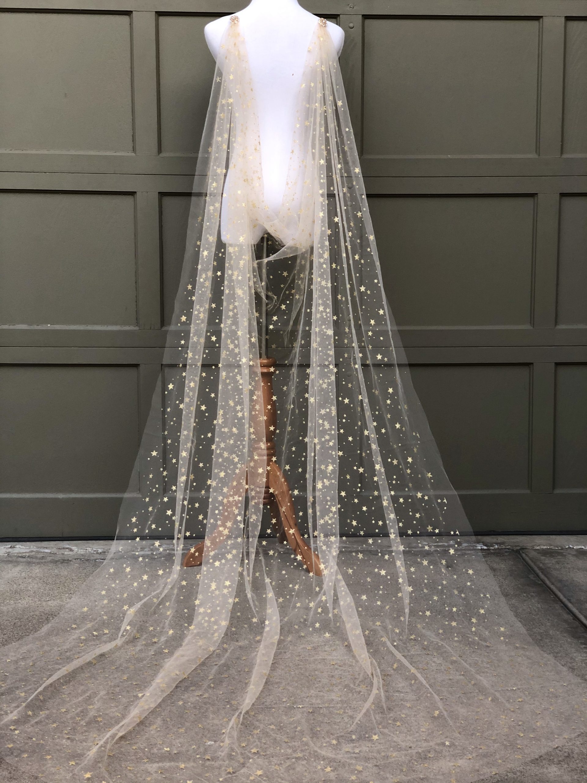 Wedding veil with golden stars