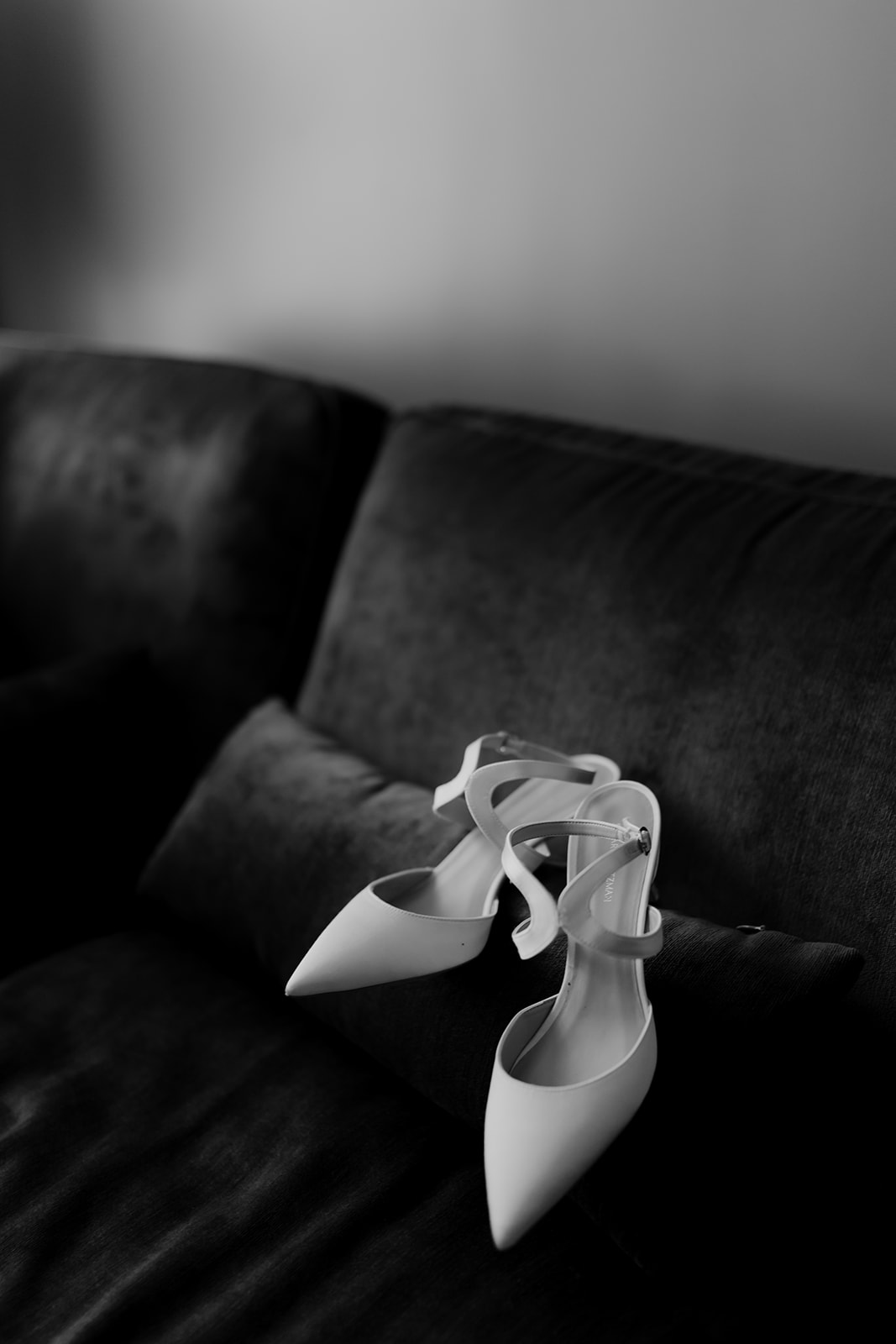 Bridal wedding shoes at Hotel Emeline