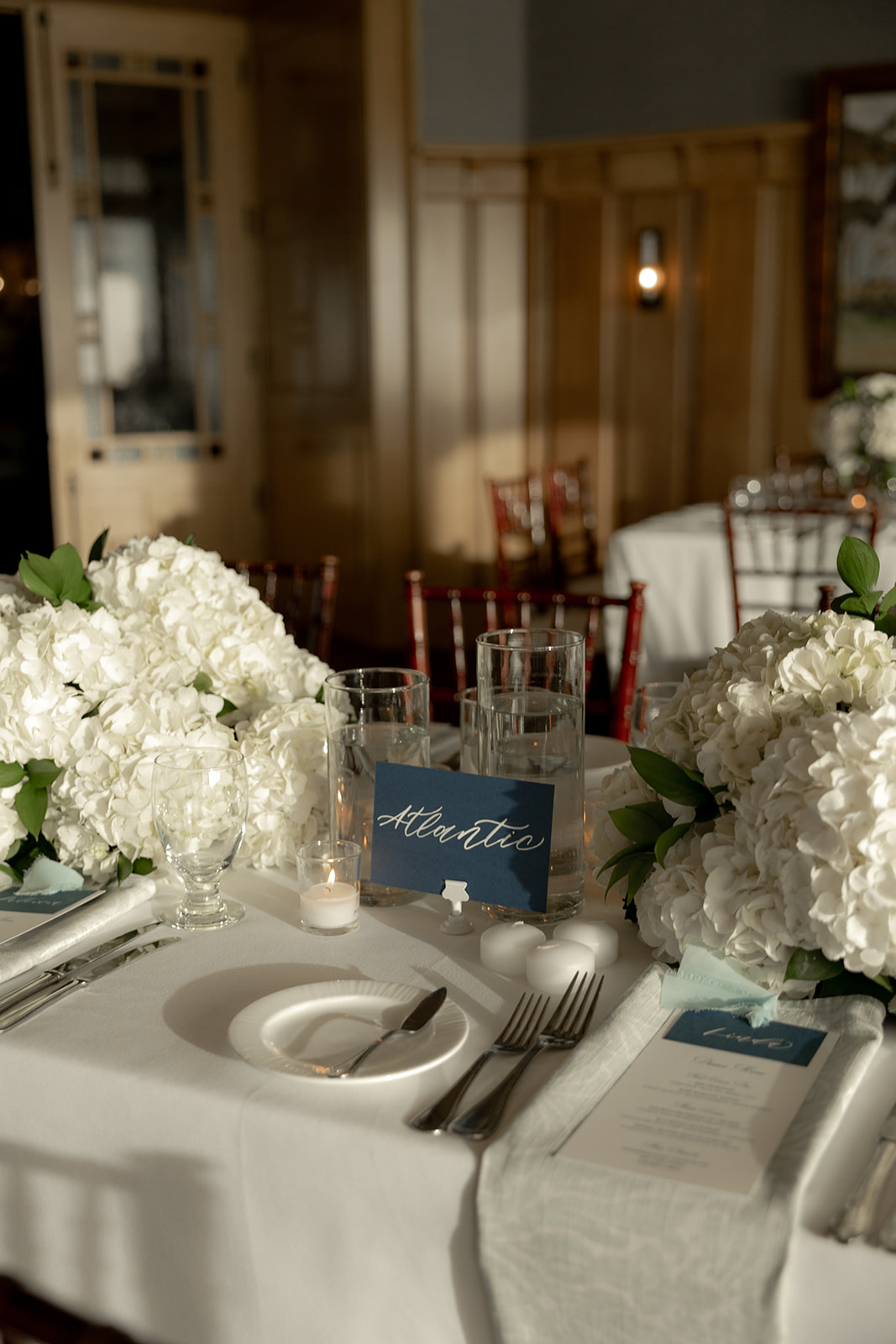 Kiawah Ocean Course wedding reception table